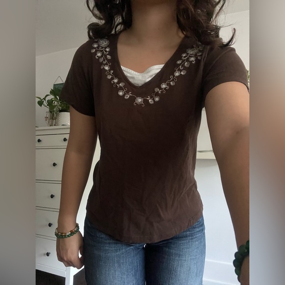 Really pretty vintage brown shirt. - Picture 1 of 3